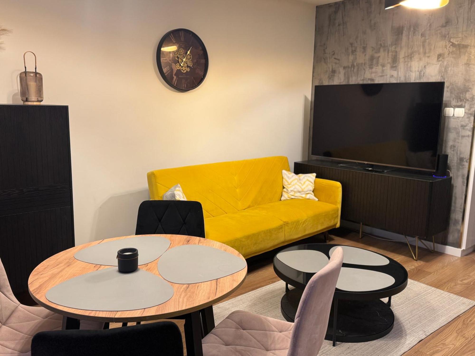 Baltic Shore Apartment - Close To Beach & Parking غدانسك المظهر الخارجي الصورة